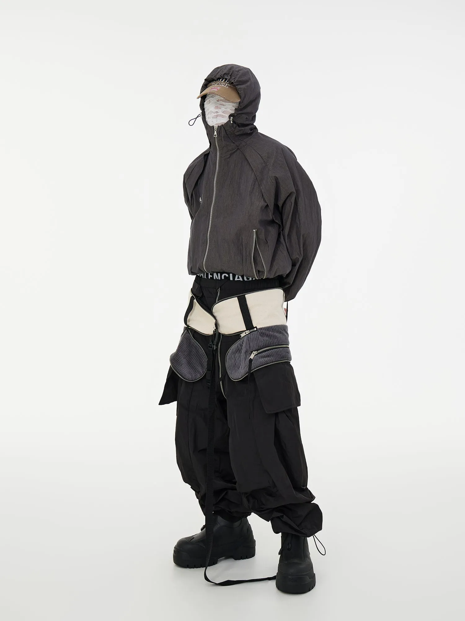 【24s May.】Removable Zippered Paneled Cargo Pants