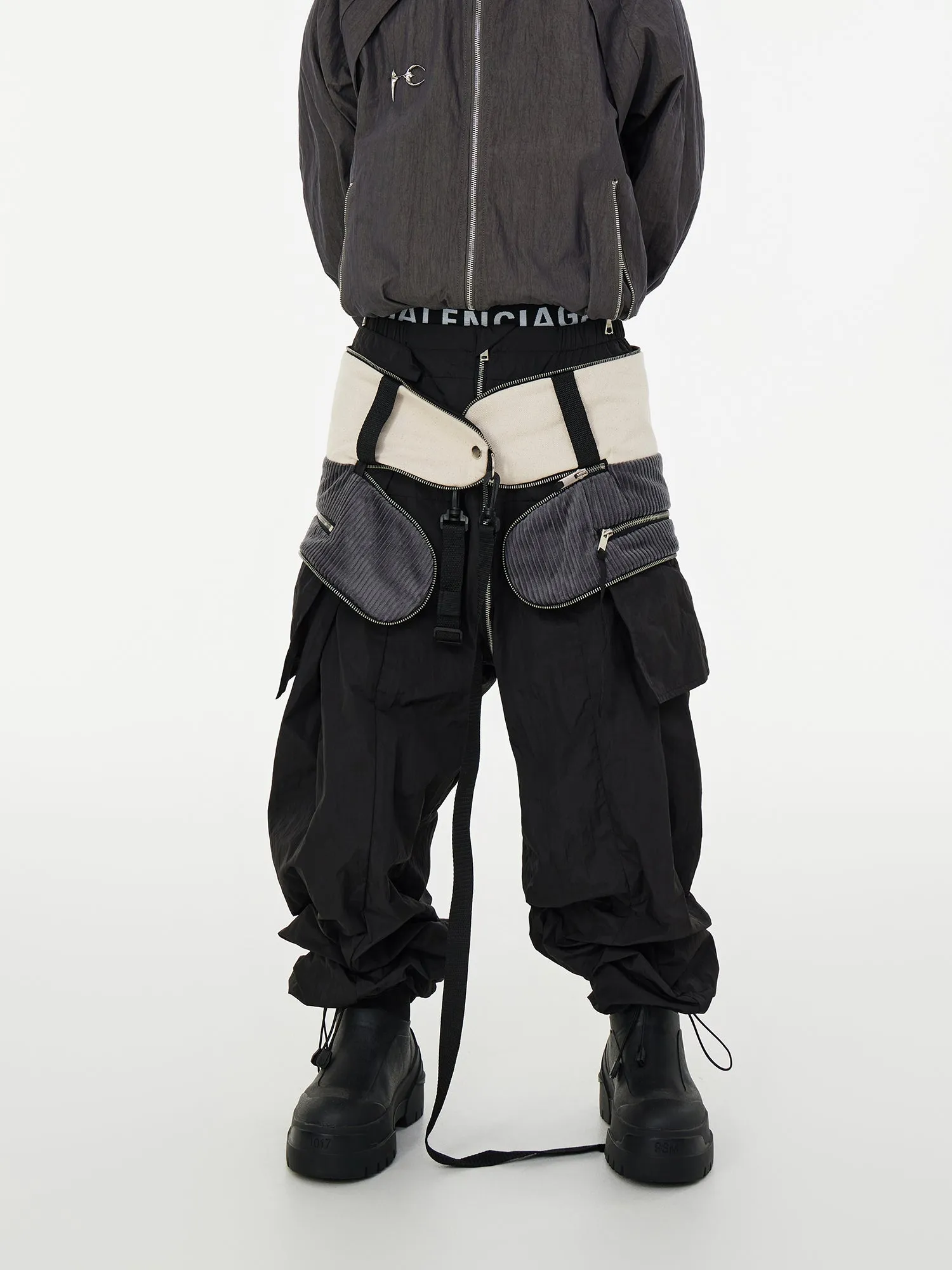 【24s May.】Removable Zippered Paneled Cargo Pants