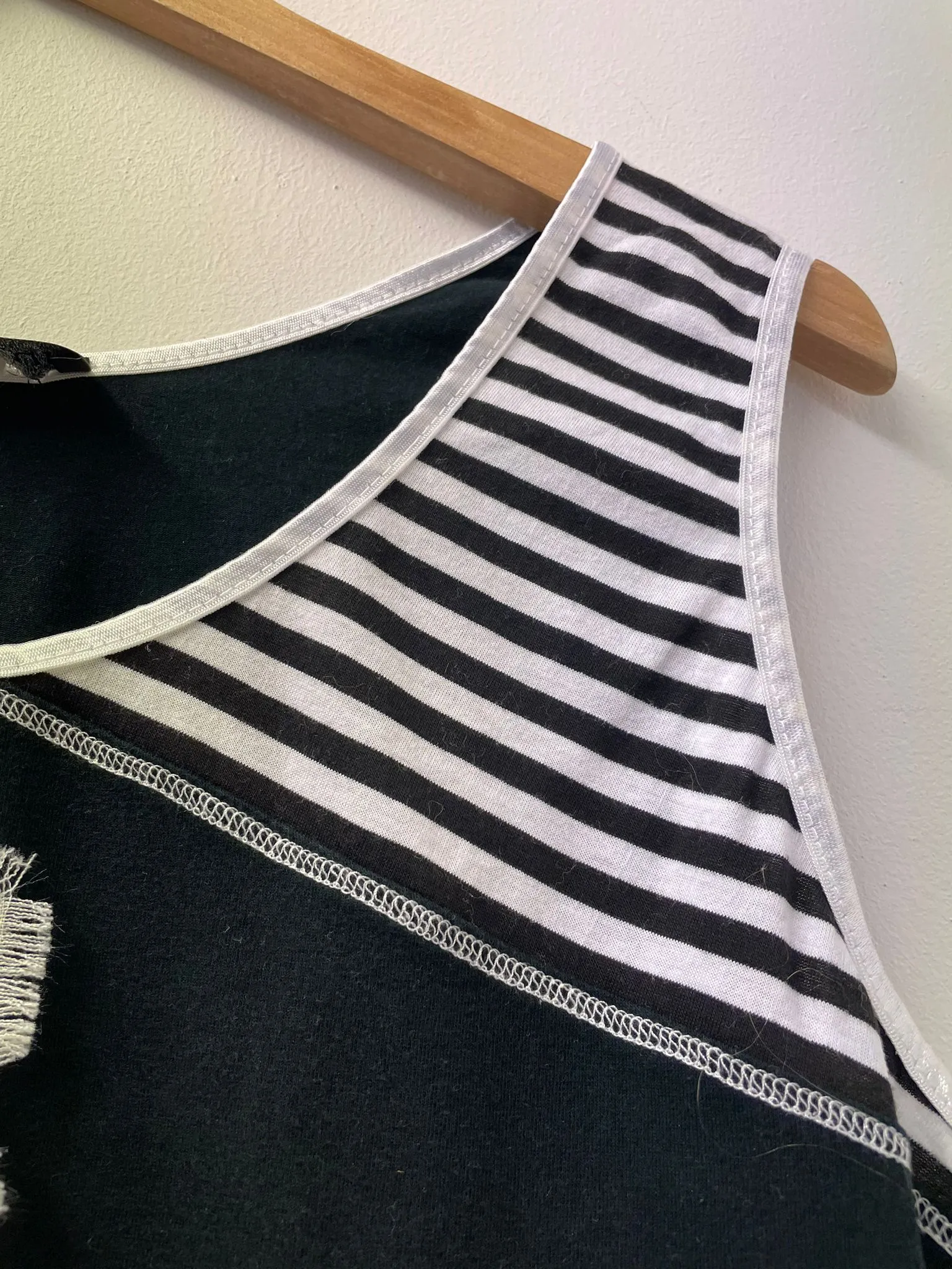 Black and White Vintage Y2K Bleu d'Azur Top