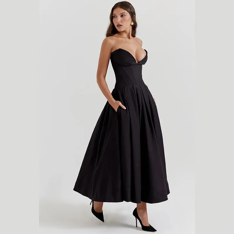 Black Sexy V-neck Strapless Dress Spring and Summer Women's Fashion Sharp Angled Fishbone Waistband Pleated Elastic A-line Dress