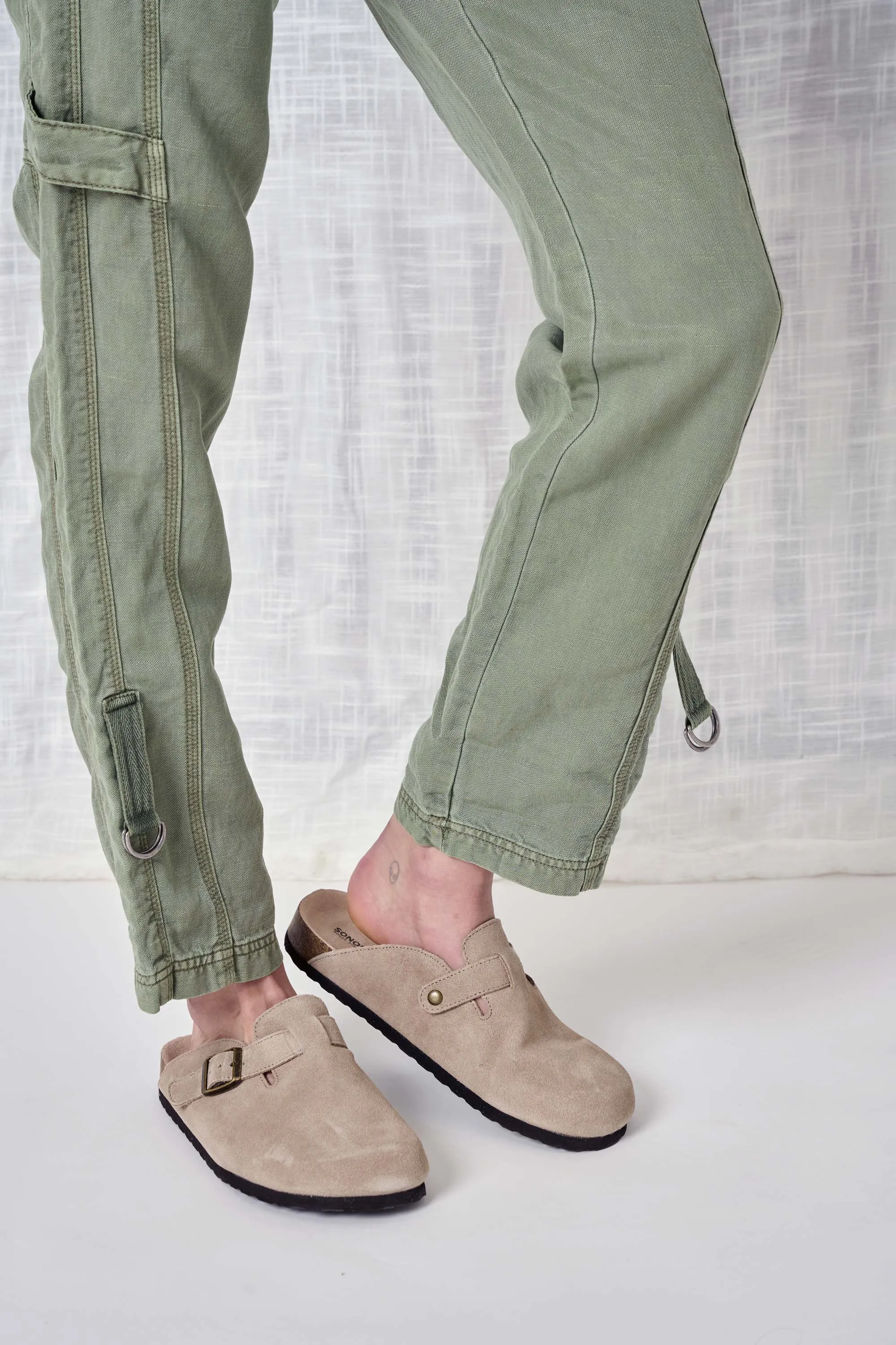 Brooklyn Solid Linen Pant