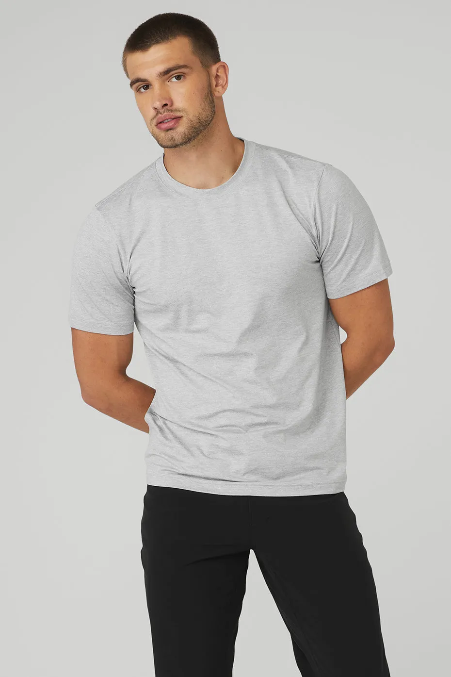 Conquer Reform Crewneck Short Sleeve - Athletic Heather Grey