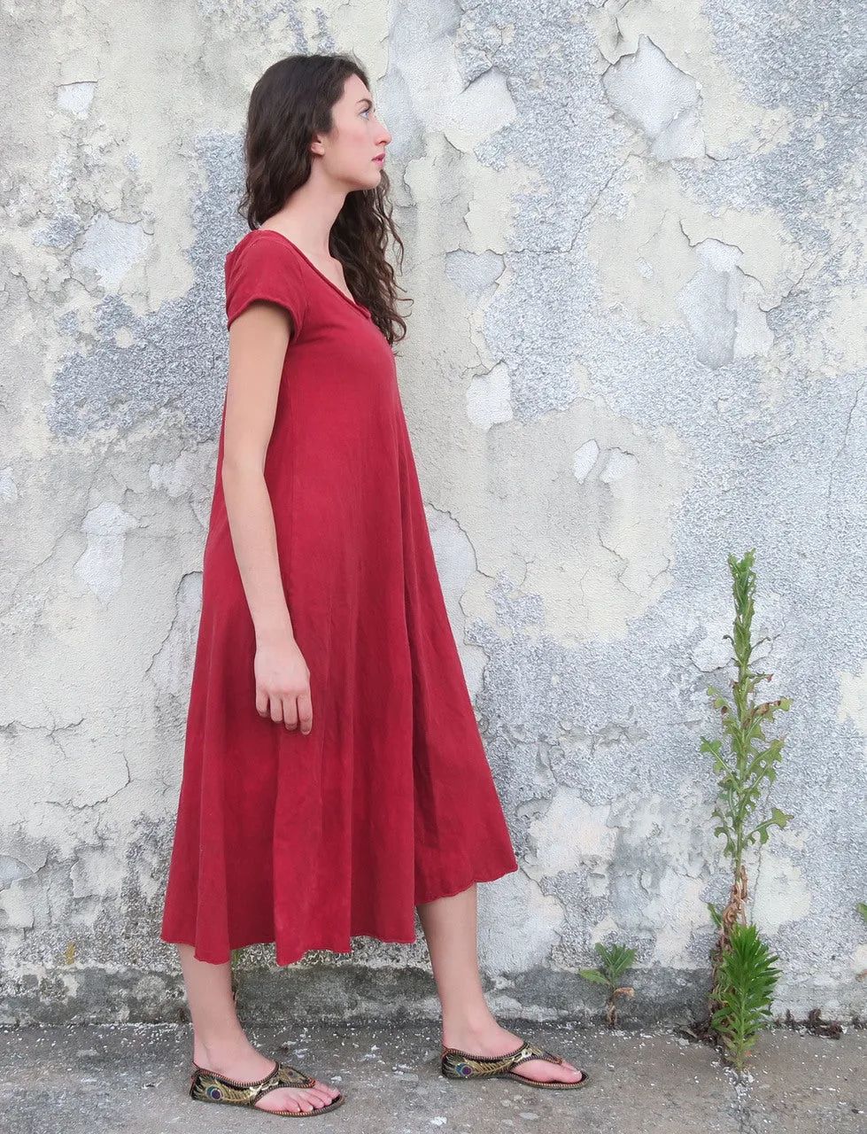 Crescent Wanderer Below Knee Dress