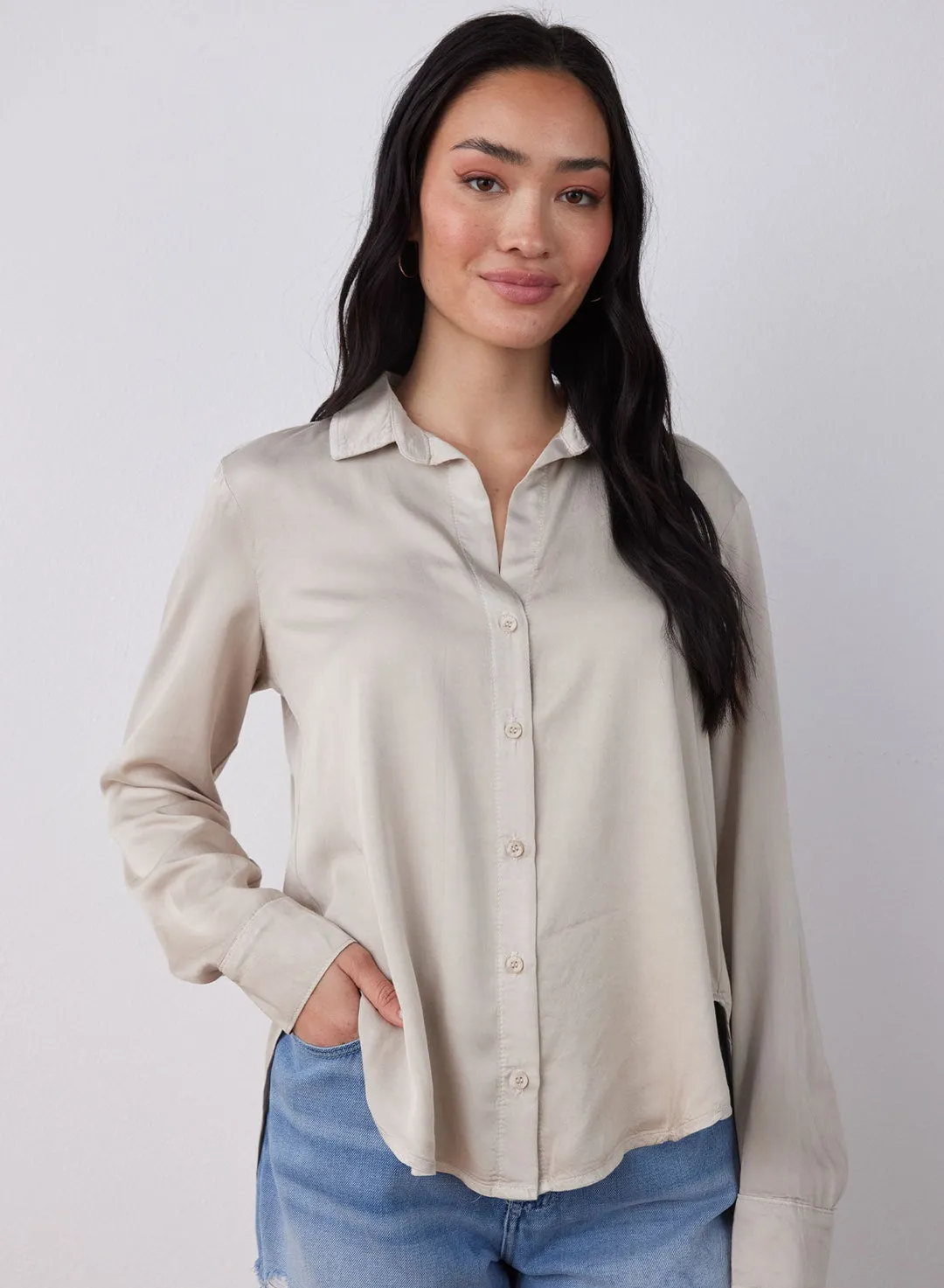 Flowy Button Down - Sandy Ivory