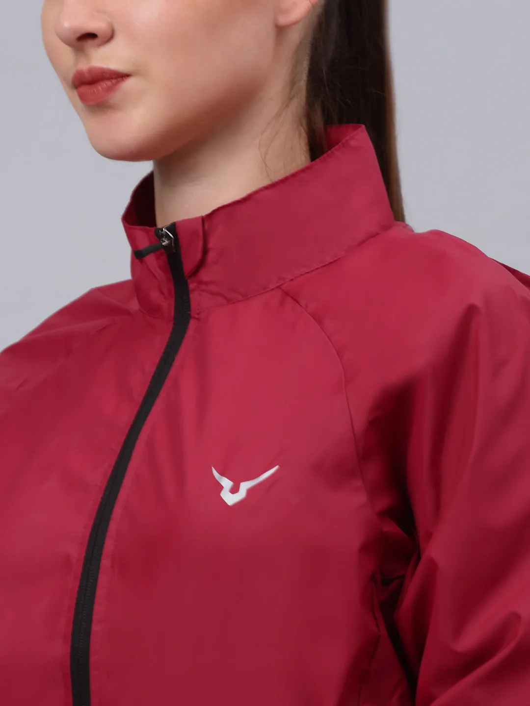 Invincible Women's Wind Runner Outdoor Jacket