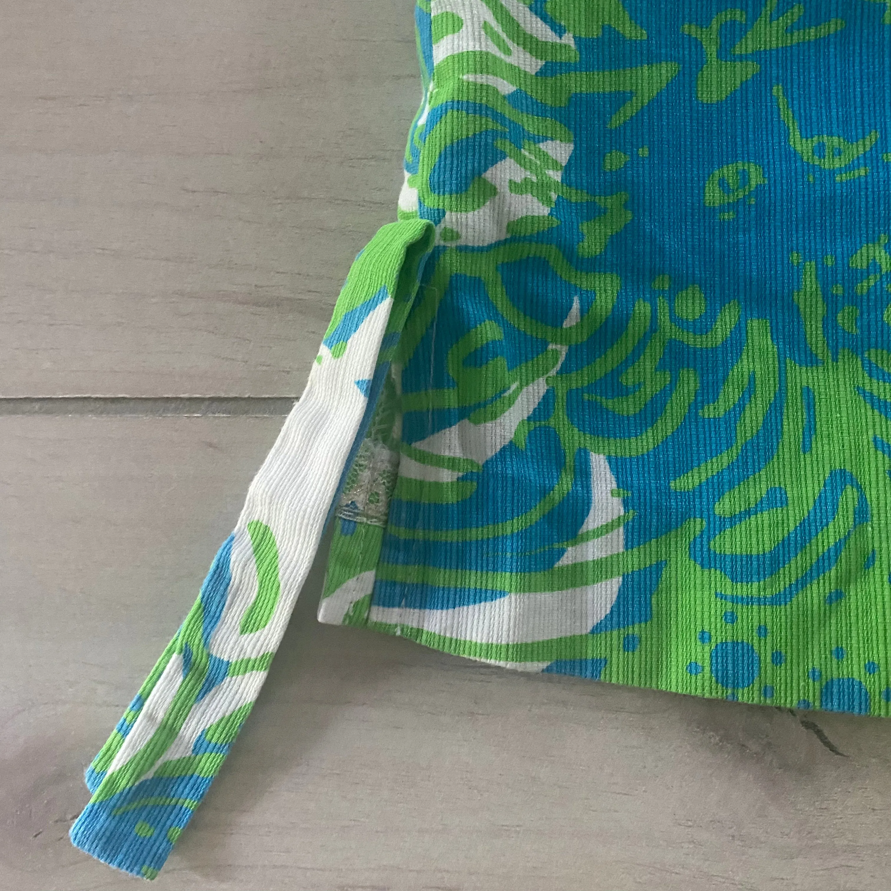 Lilly Pulitzer Green Blue Lion Print Shift Dress