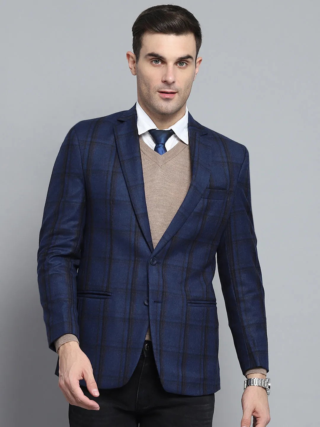 Men Blue Check Notch lapel Collar Full Sleeve Coat