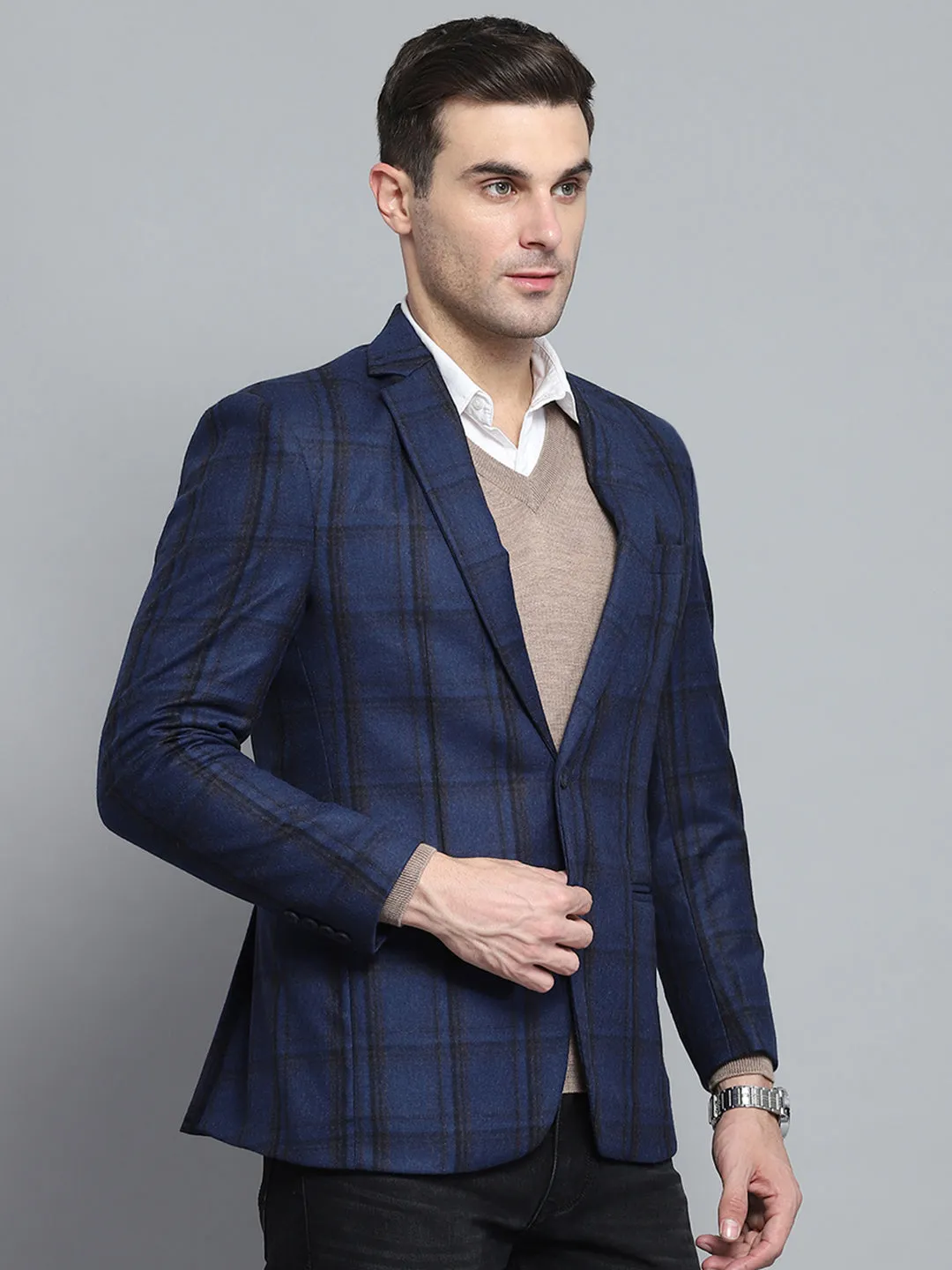 Men Blue Check Notch lapel Collar Full Sleeve Coat