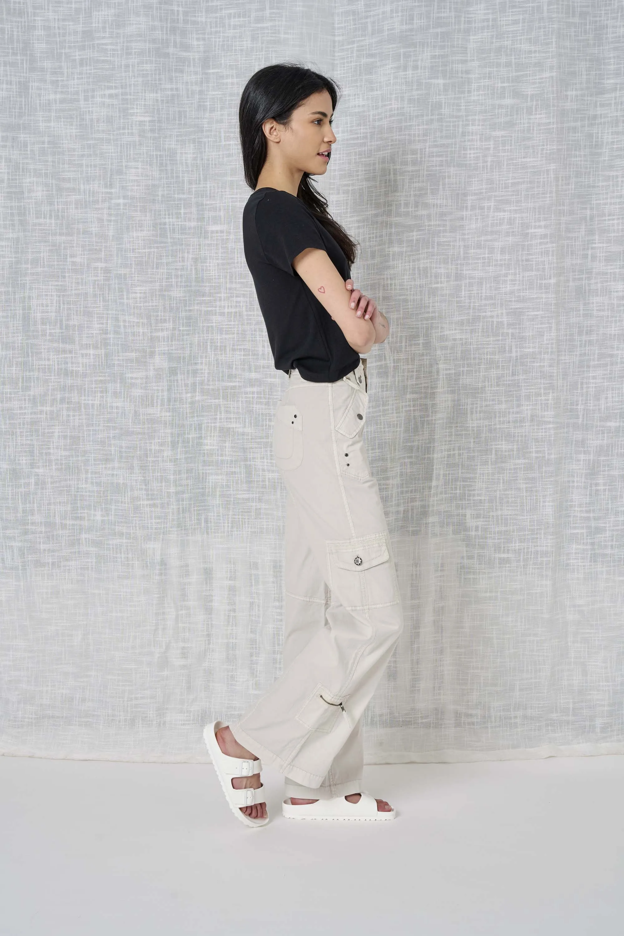 Rylee Solid Stretch Poplin Pant