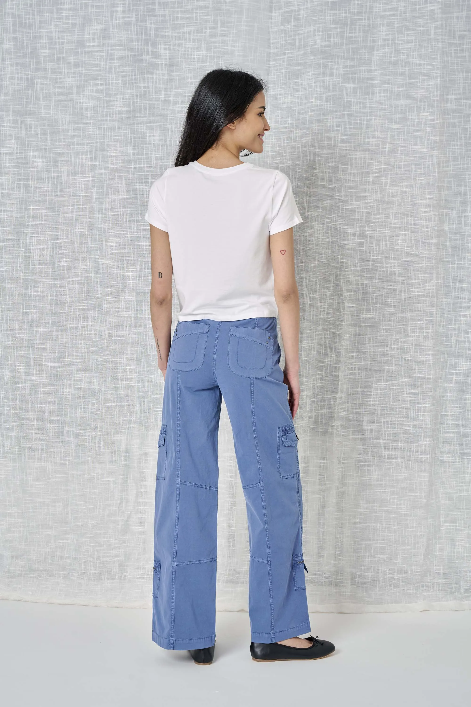 Rylee Solid Stretch Poplin Pant