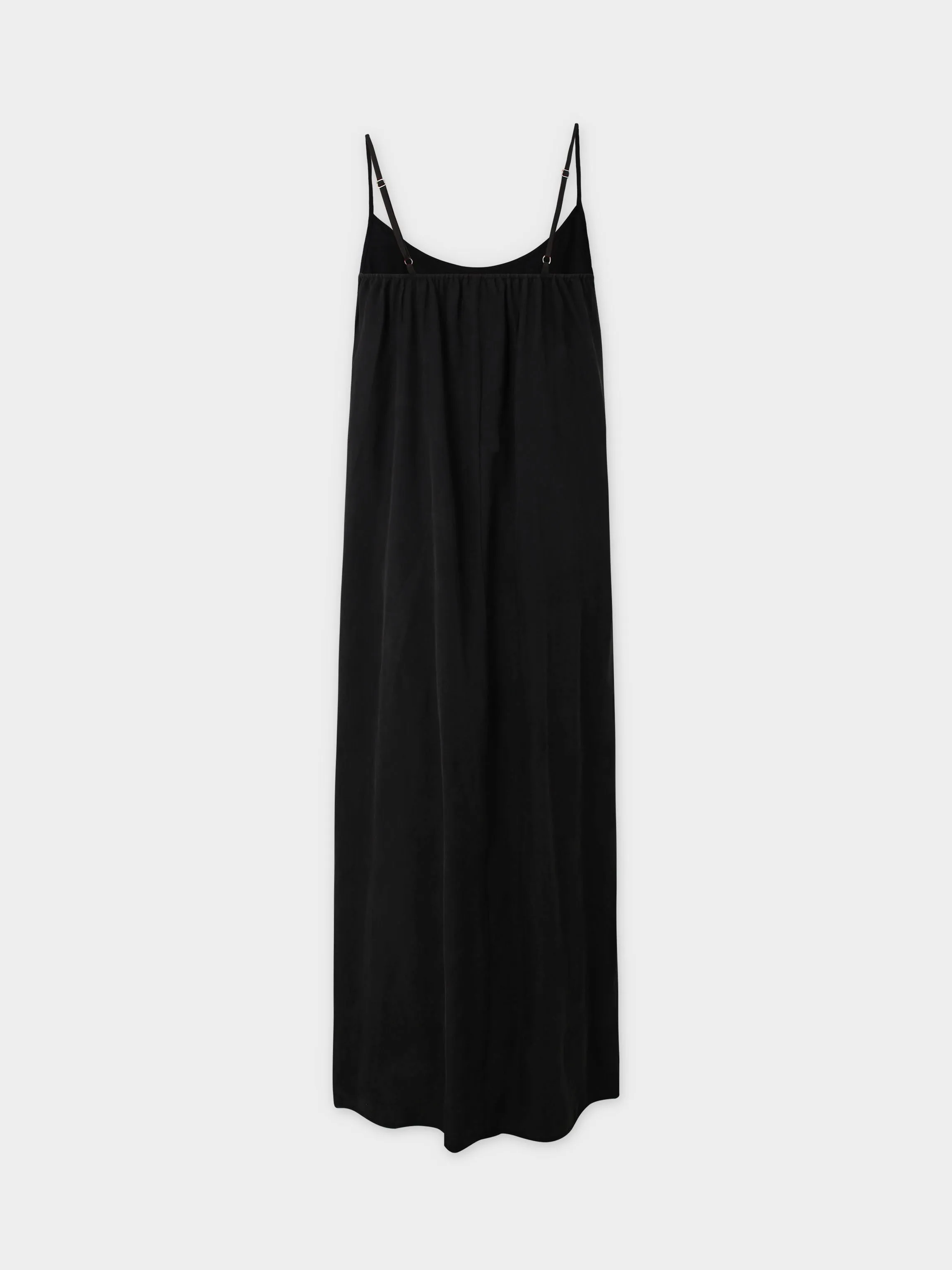 SOLID CREW NECK SLIP DRESS-BLACK